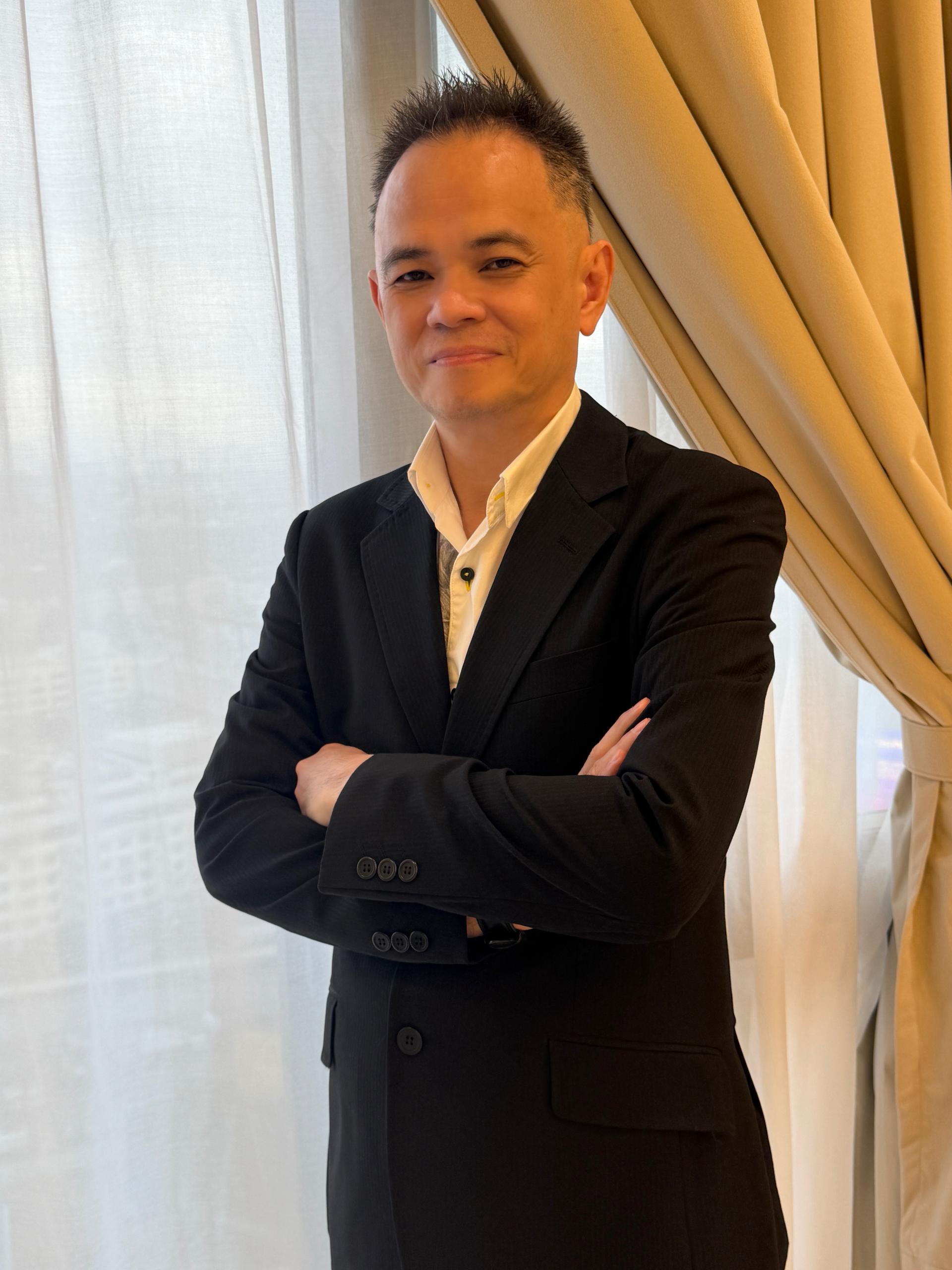 The Clarity Arbitrage, Why the Future Belongs to the Great Simplifiers - Alvin FOO, Venture Partner | Startup Mentor | ex-Google | Web3 & Fintech Strategist | AI & Branding Thought Leader | Building Digital Influence from Kuala Lumpur, Malaysia